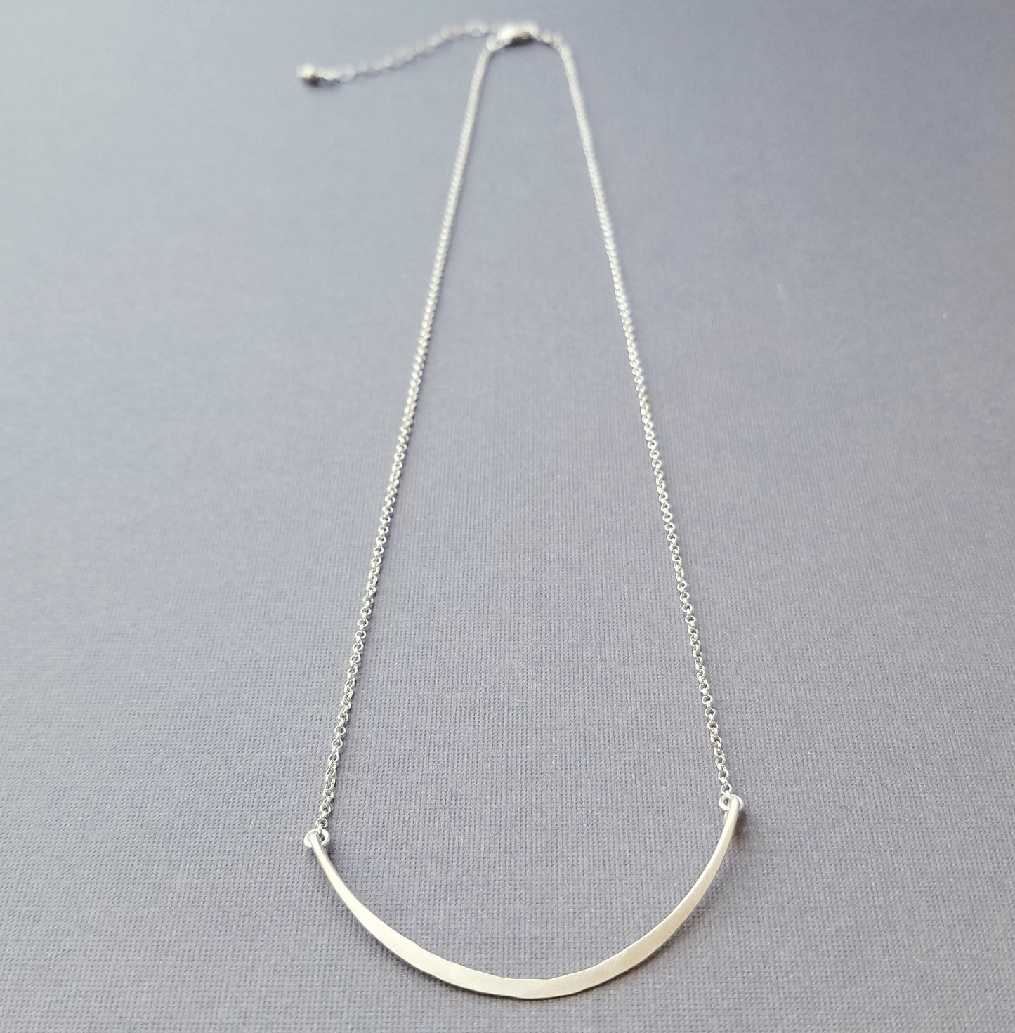 Arc Necklace